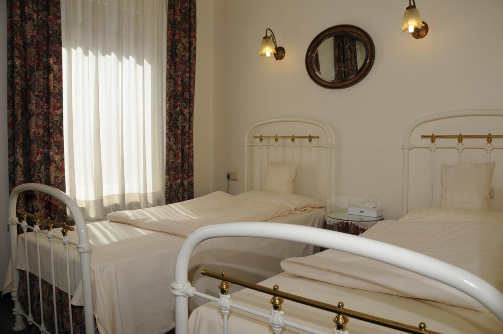 Hotel Admiral Wiesbaden Quarto foto